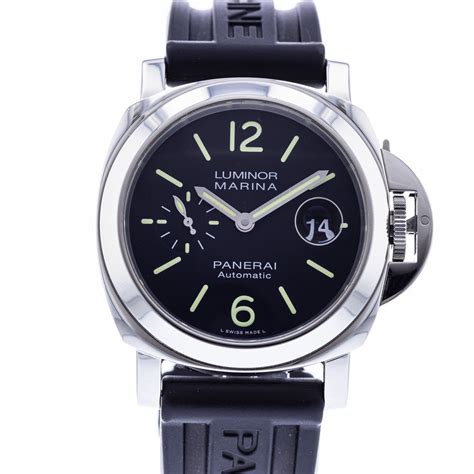 panerai pam 1104 forum|please help purchasing a PAM for a friend .